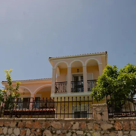 Raptis Holiday home *